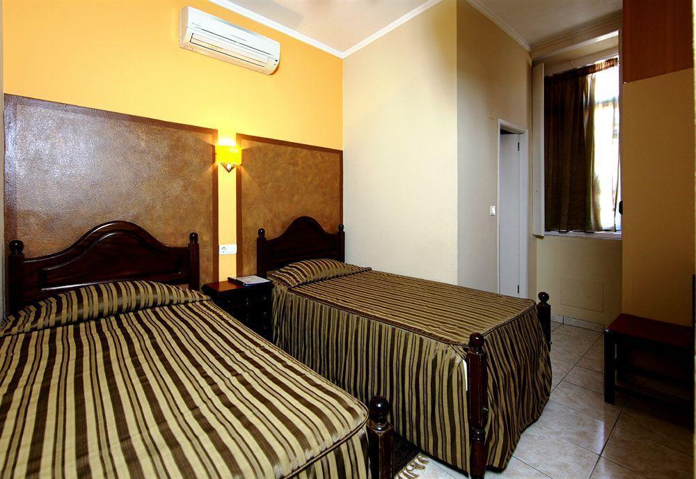 Guest House Sao Filipe Faro Exterior photo